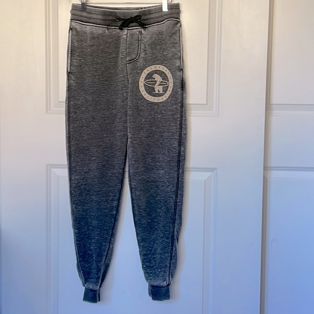 Everyday California Gray Joggers Small